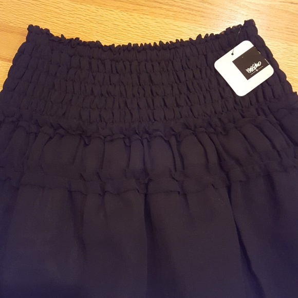 Black Bubble Party Skirt - Picture 2 of 3